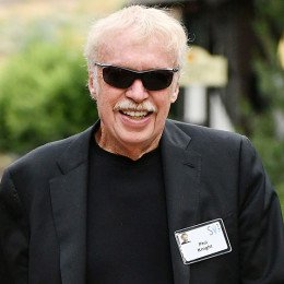 Phil Knight profile picture