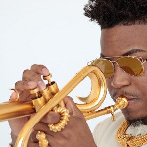 Christian Scott aTunde