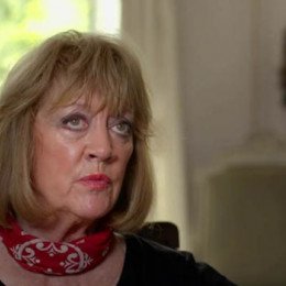 Amanda Barrie profile picture