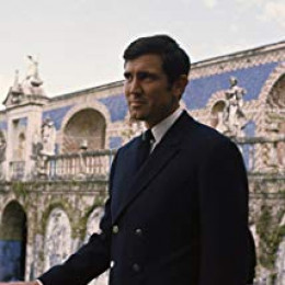 George Lazenby profile picture