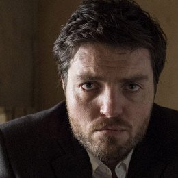 Tom Burke profile picture