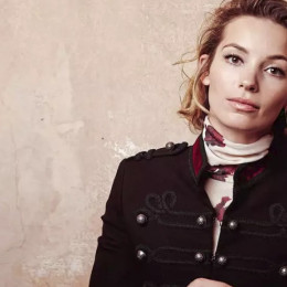 Perdita Weeks profile picture