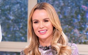 Amanda Holden married, divorced, children, wedding, salary, house