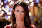 Odette Annable 