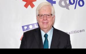 Dennis Prager - Wife, Children, Podcast youtube, Net Worth • biography