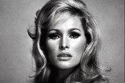 Ursula Andress