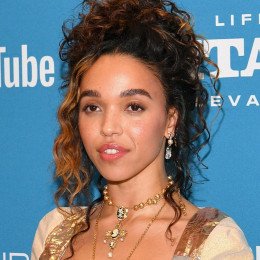 FKA Twigs profile picture