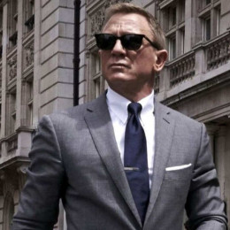 Daniel Craig profile picture