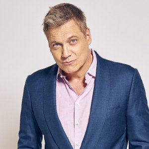 Holt McCallany