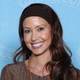 Shannon Elizabeth profile picture