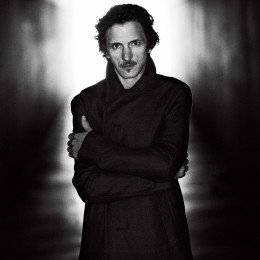 John Hawkes profile picture