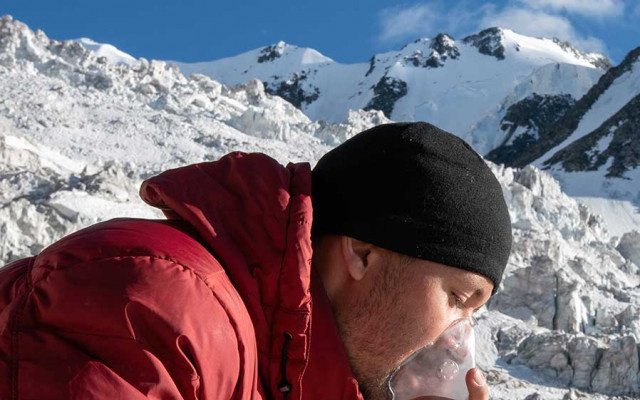 Altitude illness 